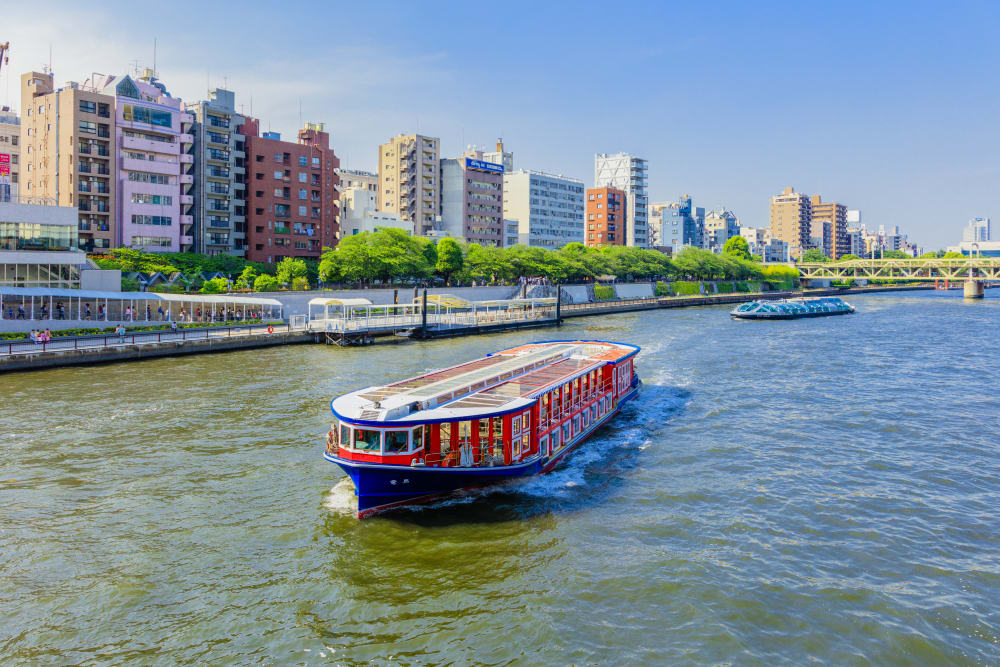 Tokyo cruise. Речные трамвайчики в Токио. Водный трамвай Токио. Трамвай в Токио.