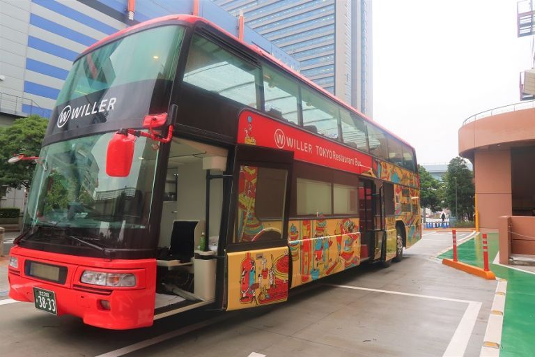 Japan bus. Автобусы в Токио. Японские двухэтажные автобусы. Китайский двухэтажный автобус. Японские автобусы марки.