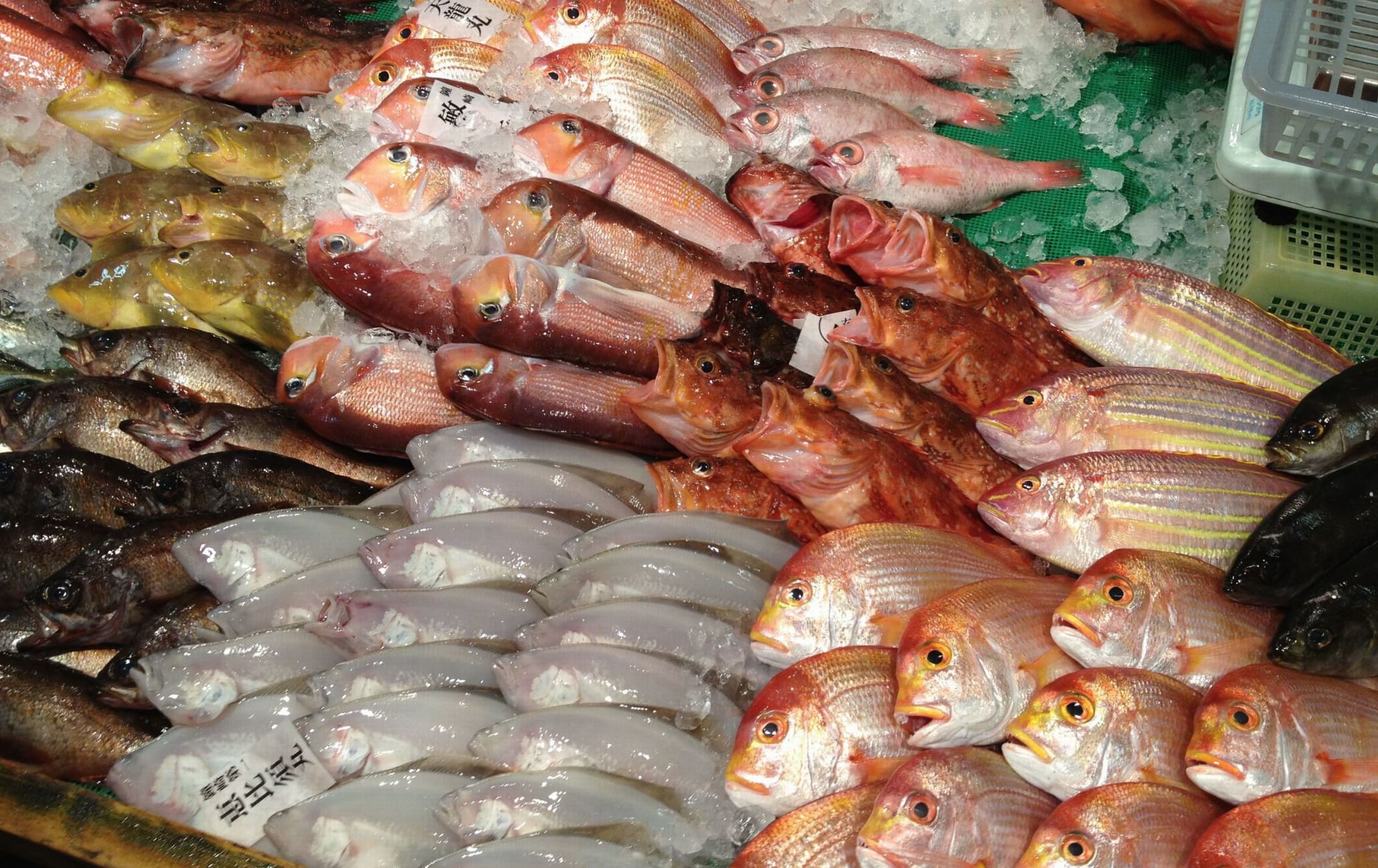 Ресторан улов. Рыба рынок Фукуок.